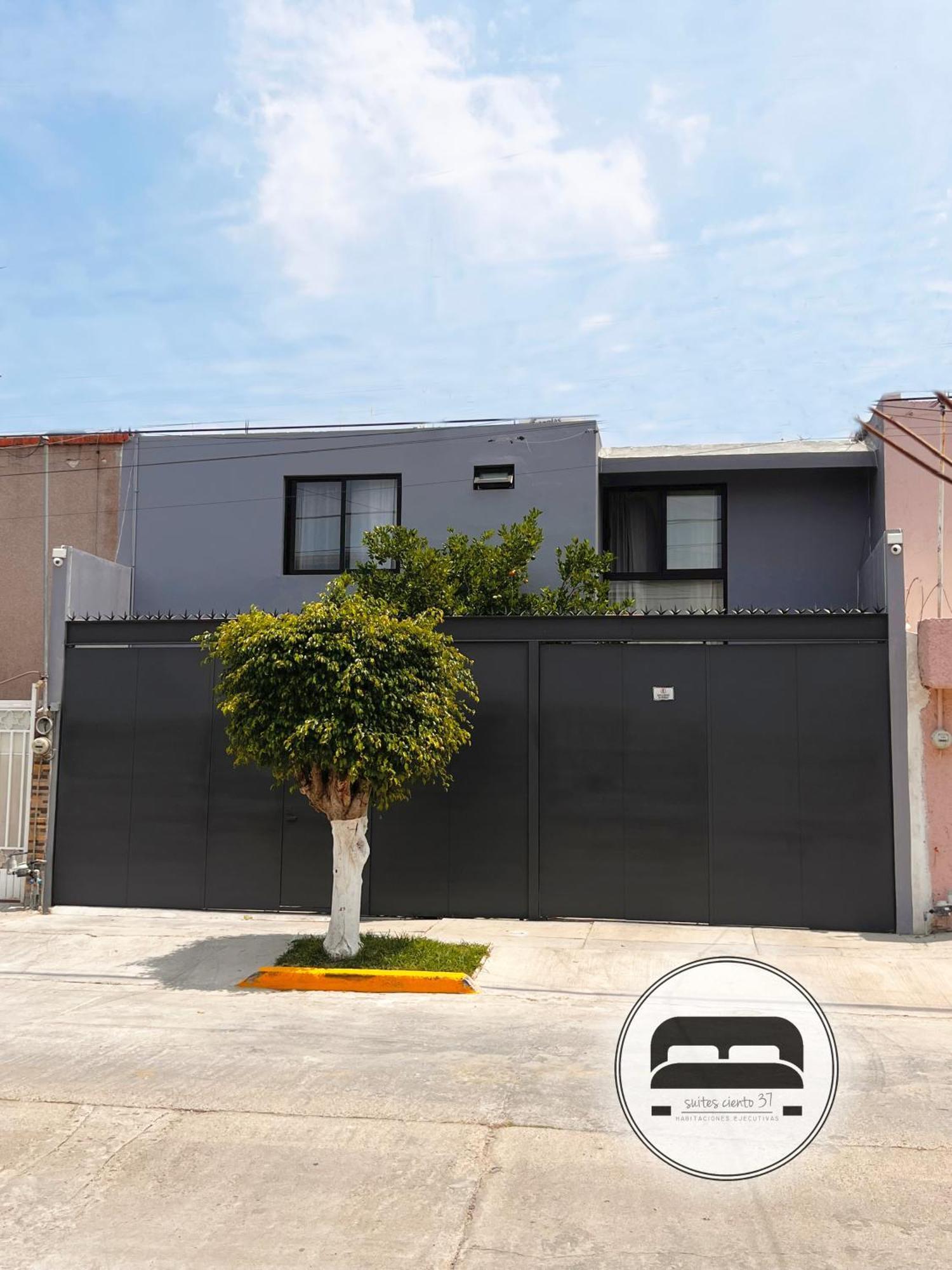 Suites Ciento 37 Leon Luaran gambar