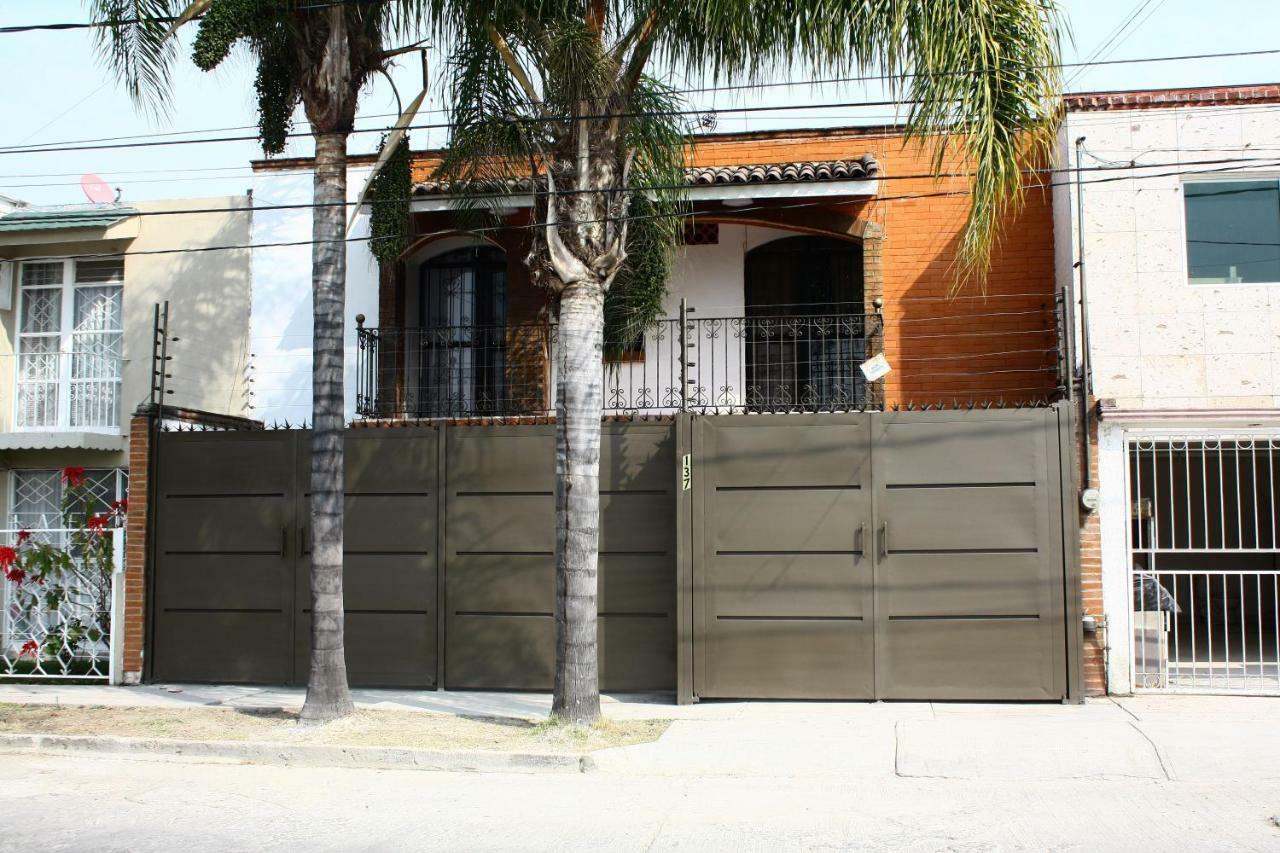 Suites Ciento 37 Leon Luaran gambar