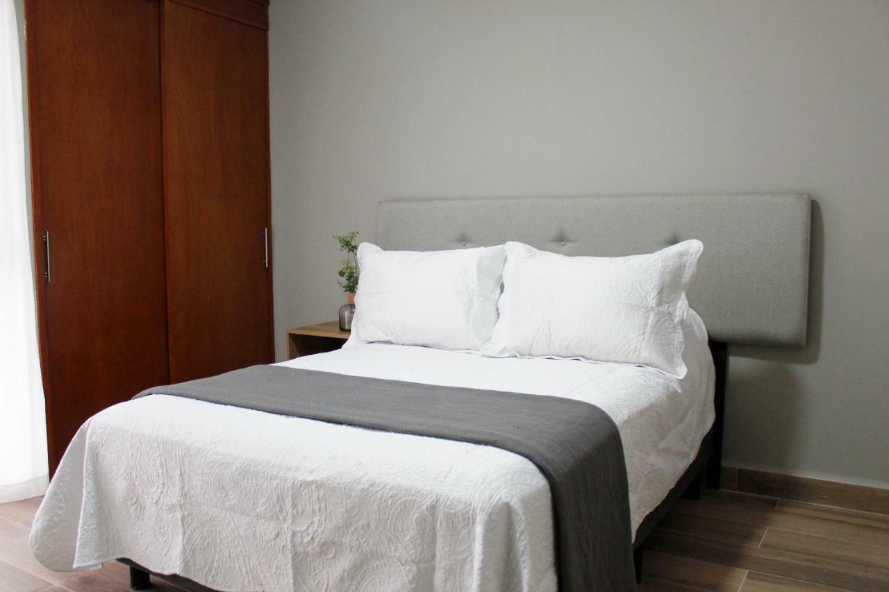 Suites Ciento 37 Leon Luaran gambar